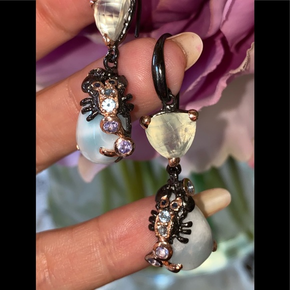 Gorgeous Genuine Larimar Prehnite Earrings - Picture 4 of 8